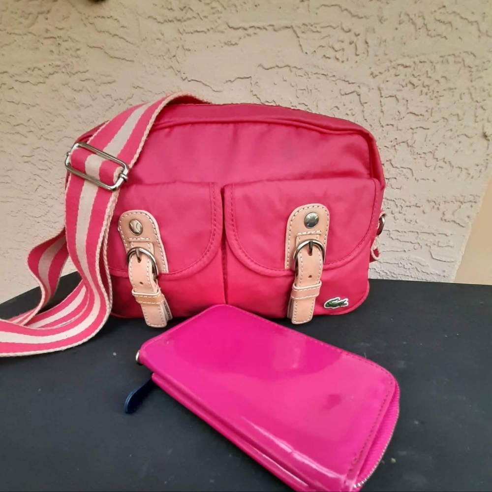 LACOSTE/IZOD Vintage/Y2K Pink Nylon Paseo Bag & Wallet 2 Pc Set